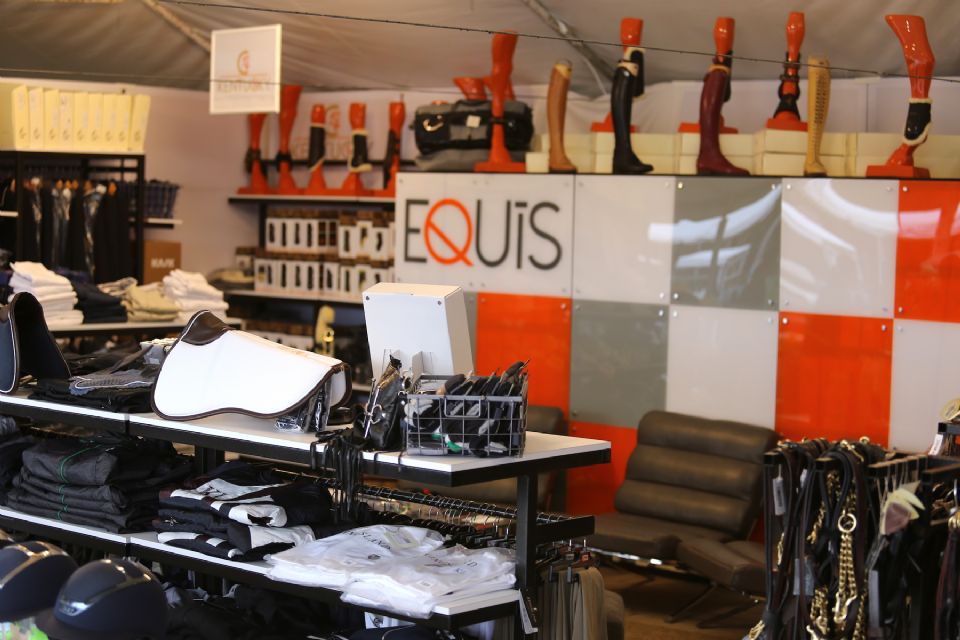 Equis Boutique Introduces New 2016 Location at Lamplight