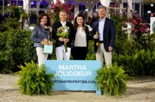Lauren Balcomb Wins Martha Jolicoeur Leading Lady Rider Award