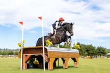 Eventing Athlete Savannah Gwin Receives 2026 USET Foundation Amanda Pirie Warrington Grant